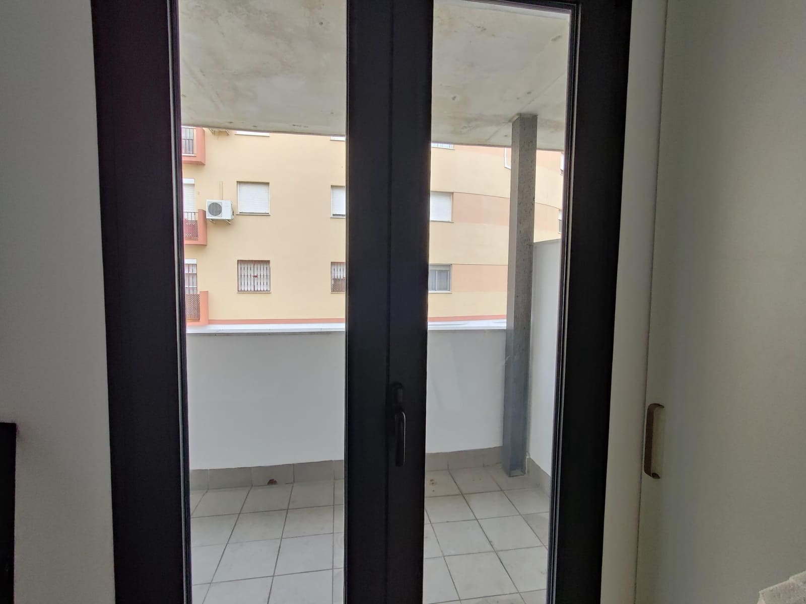 3 quarto Apartamento para arrendar em Camas com piscina garagem - 1 000 € (Ref: 7961960)