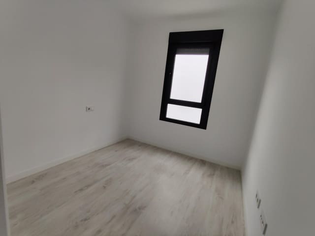 3 sypialnia Mieszkanie do wynajęcia w Camas z basenem garażem - 1 000 € (Ref: 7961960)