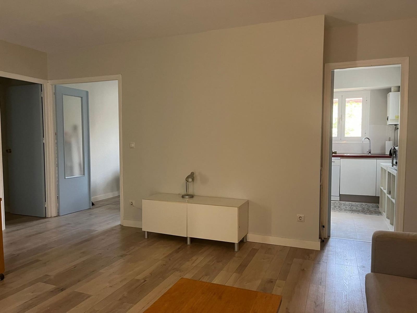 3 sovrum Lägenhet att hyra i Sevilla stad - 1 000 € (Ref: 8478087)