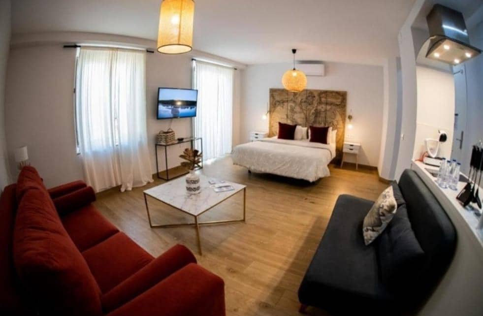 Lejlighed til salg i El Puerto de Santa Maria med swimmingpool - € 2.000.000 (Ref: 8576595)