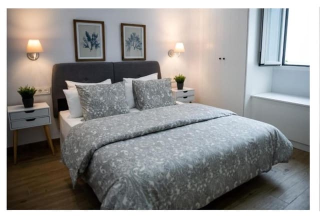 Lejlighed til salg i El Puerto de Santa María med swimmingpool - € 2.000.000 (Ref: 8576595)