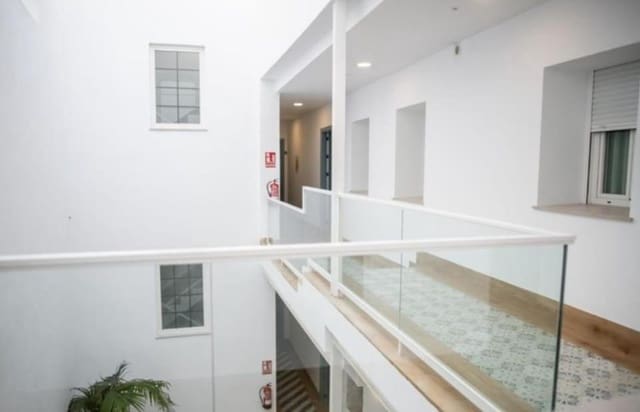 Lägenhet till salu i El Puerto de Santa María med pool - 2 000 000 € (Ref: 8576595)