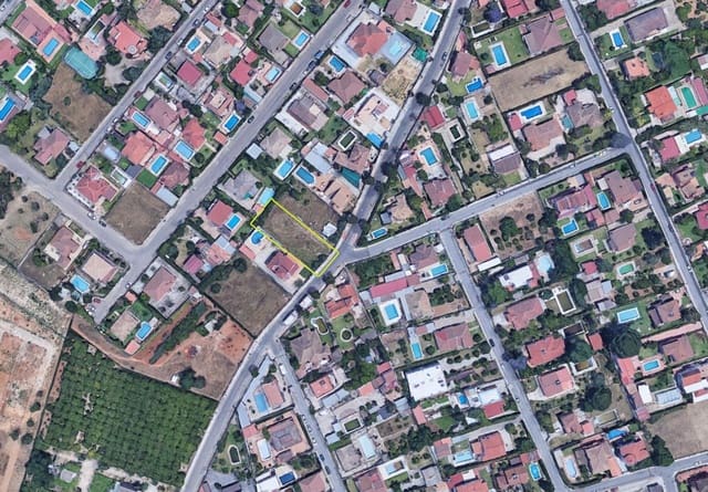 Terreno para Construção para venda em Palomares del Río - 110 000 € (Ref: 8590903)