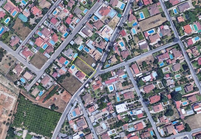 Byggetomt til salgs i Palomares del Río - € 105 000 (Ref: 8590903)