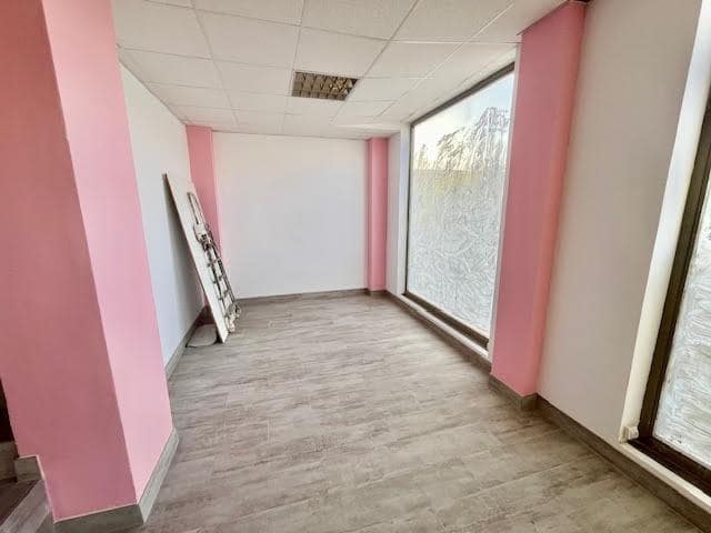 Gewerbe zu vermieten in Sevilla Stadt - 2.900 € (Ref: 8764302)