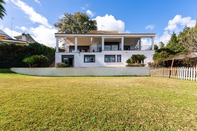 6 soverom Villa til salgs i Mairena del Aljarafe med svømmebasseng garasje - € 1 100 000 (Ref: 8836658)