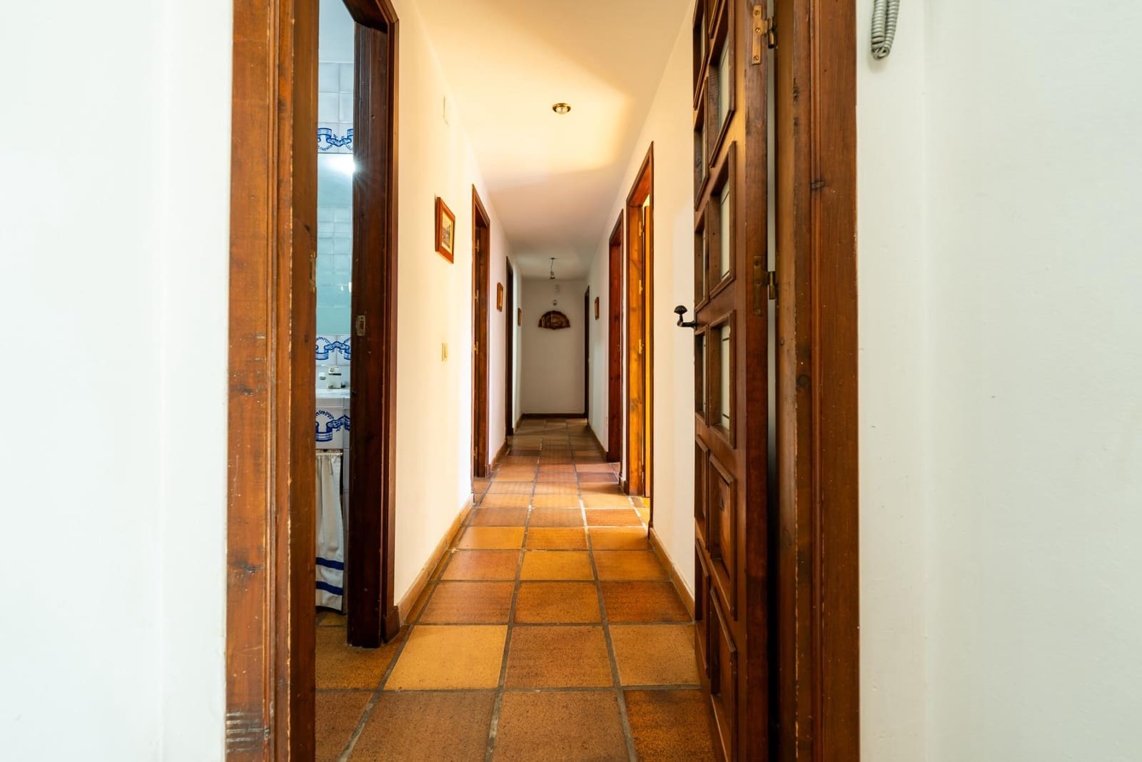 7 bedroom Villa for sale in Mairena del Aljarafe with pool garage - € 990,000 (Ref: 8836658)