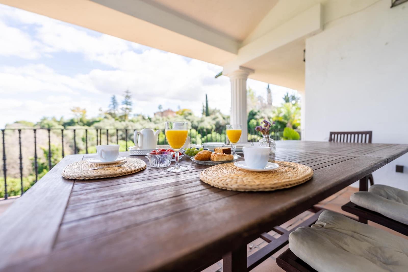 Chalet de 7 habitaciones en Mairena del Aljarafe en venta con piscina garaje - 990.000 € (Ref: 8836658)