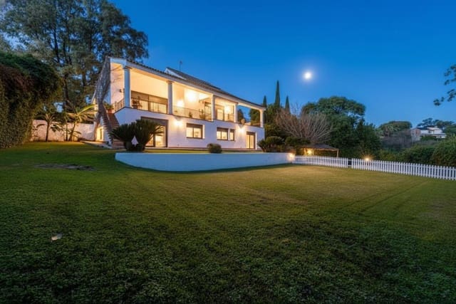 7 chambre Villa/Maison à vendre à Mairena del Aljarafe avec piscine garage - 990 000 € (Ref: 8836658)