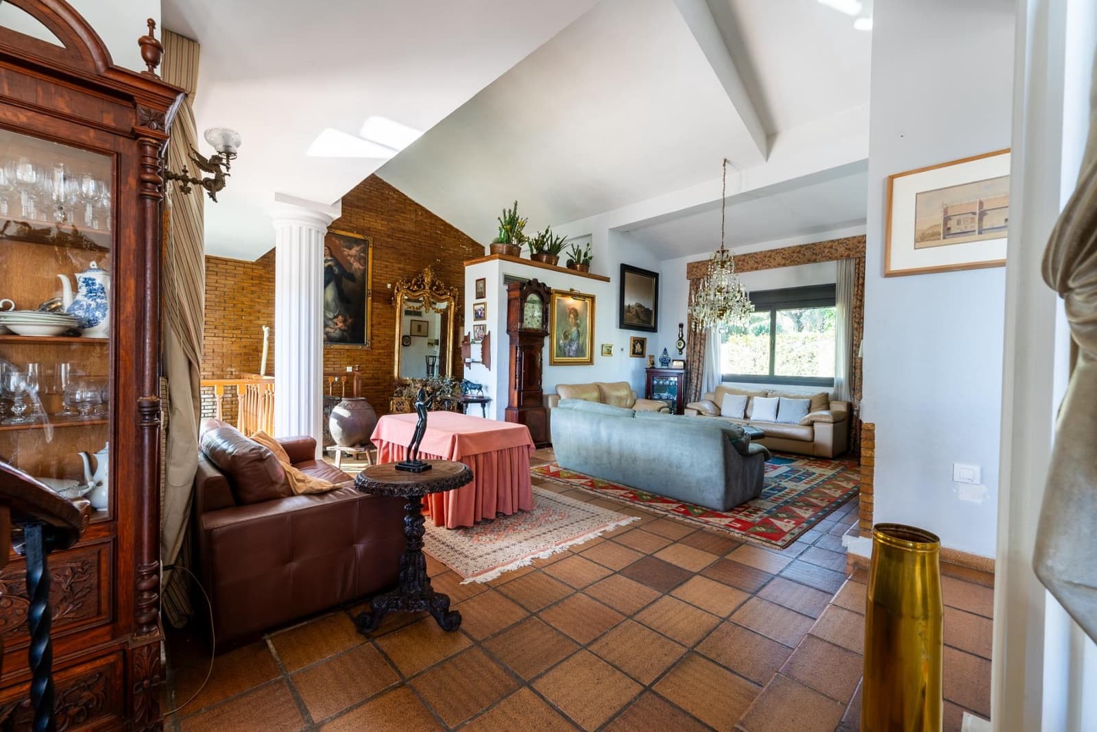 7 soveværelse Villa til salg i Mairena del Aljarafe med swimmingpool garage - € 990.000 (Ref: 8836658)