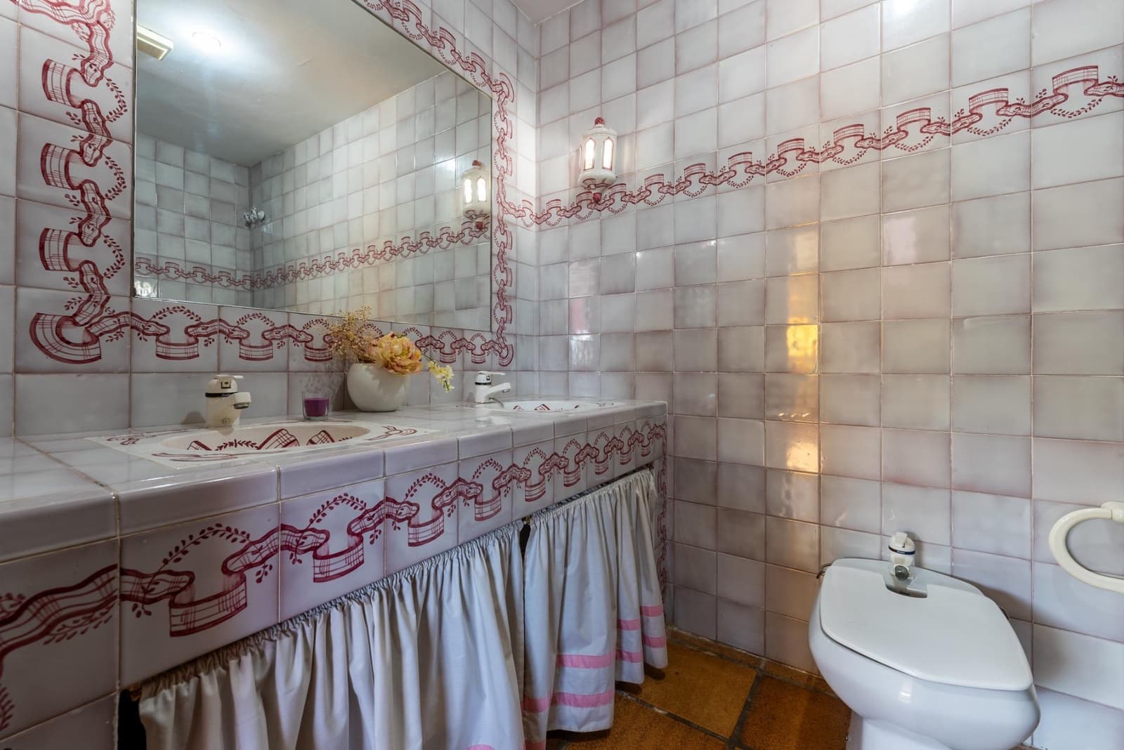 7 soveværelse Villa til salg i Mairena del Aljarafe med swimmingpool garage - € 990.000 (Ref: 8836658)