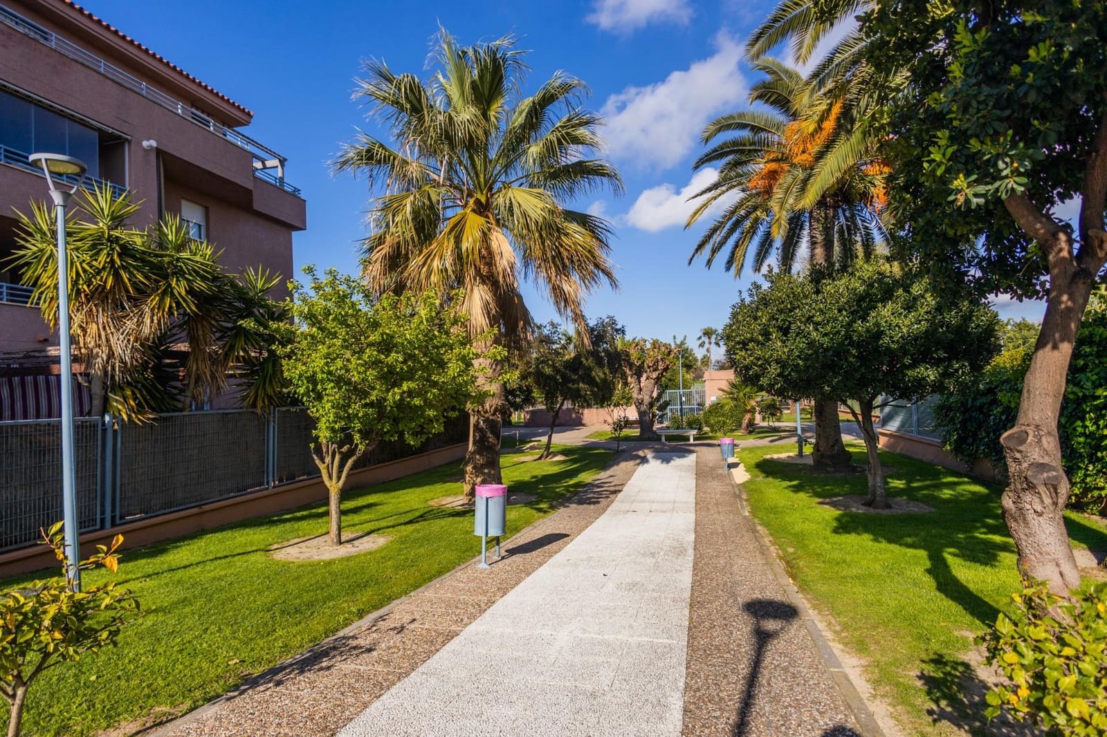 2 slaapkamer Flat te koop in Sanlucar de Barrameda met zwembad garage - € 370.000 (Ref: 8932324)