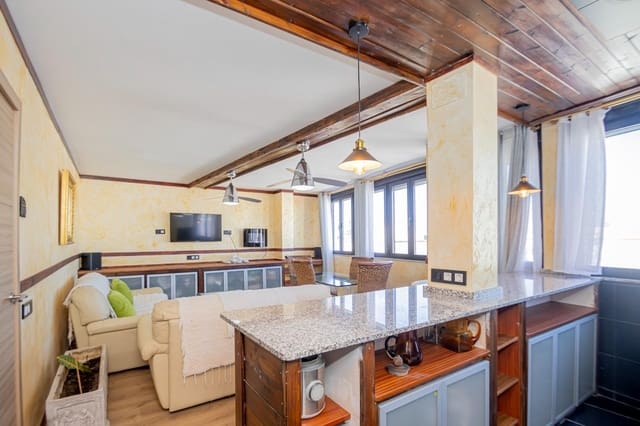 Piso de 3 habitaciones en Chipiona en venta - 248.000 € (Ref: 8957224)