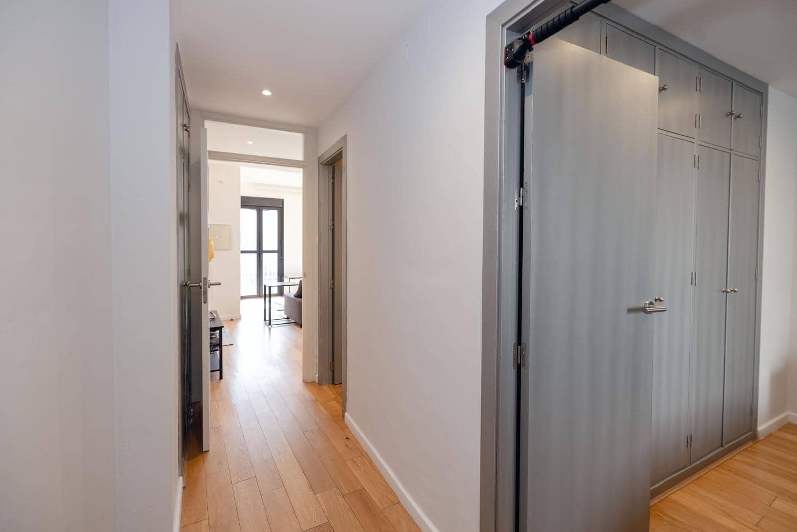 2 makuuhuone Huoneisto myytävänä paikassa Sevilla kaupunki - 425 000 € (Ref: 8982469)