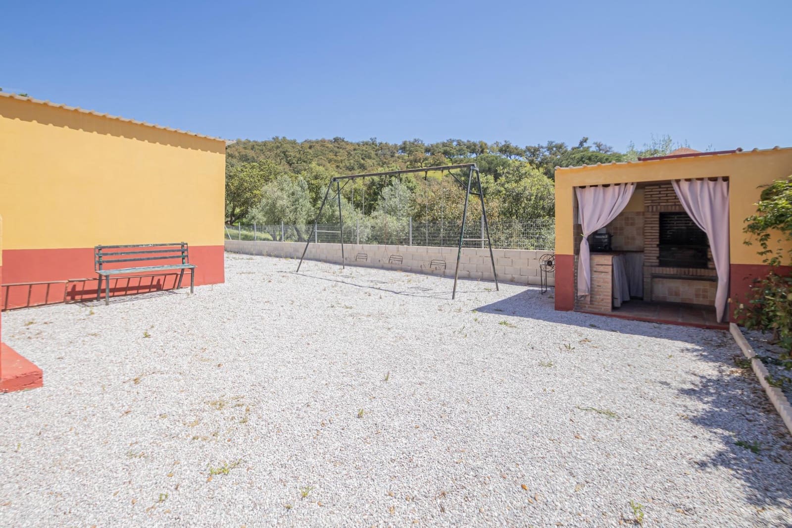 Terreno/Finca Rústica en El Pedroso en venta - 300.000 € (Ref: 8986111)