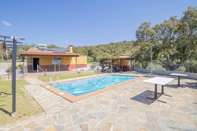 Grunde uden byggetilladelser til salg i El Pedroso - € 300.000 (Ref: 8986111)
