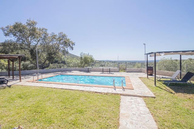 Grunde uden byggetilladelser til salg i El Pedroso - € 300.000 (Ref: 8986111)