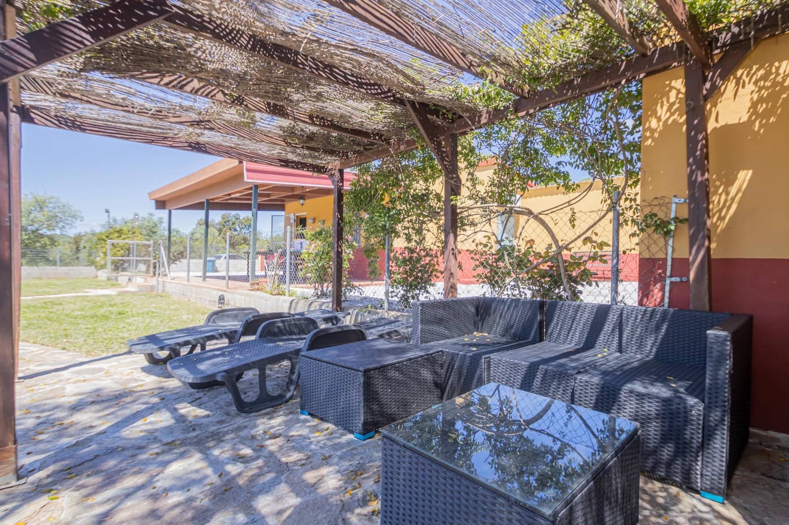 Grond te koop in El Pedroso - € 300.000 (Ref: 8986111)