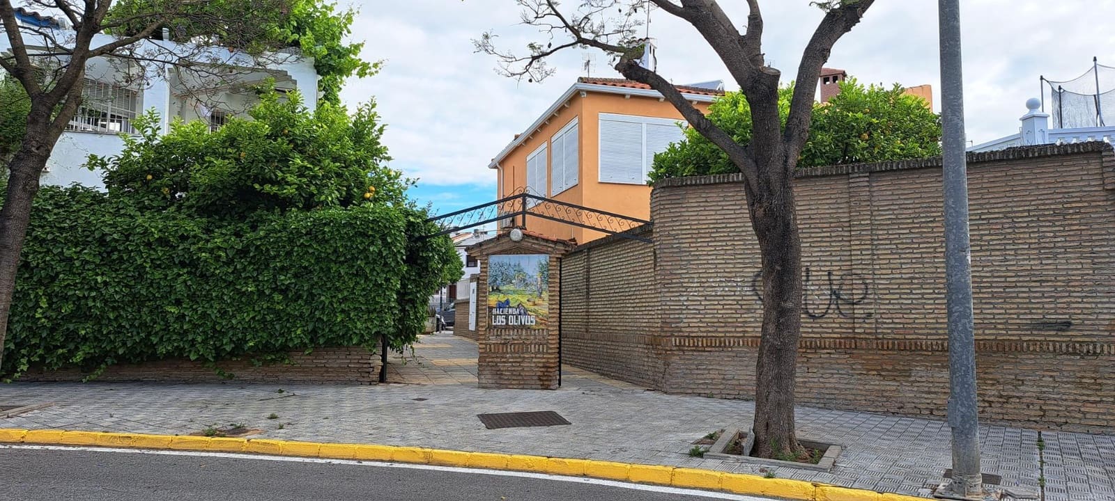 4 sypialnia Dom szeregowy na sprzedaż w Mairena del Aljarafe z basenem - 275 000 € (Ref: 8988614)