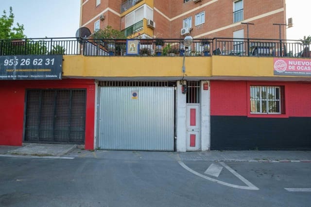 Garage til salg i Sevilla by - € 14.000 (Ref: 9005050)