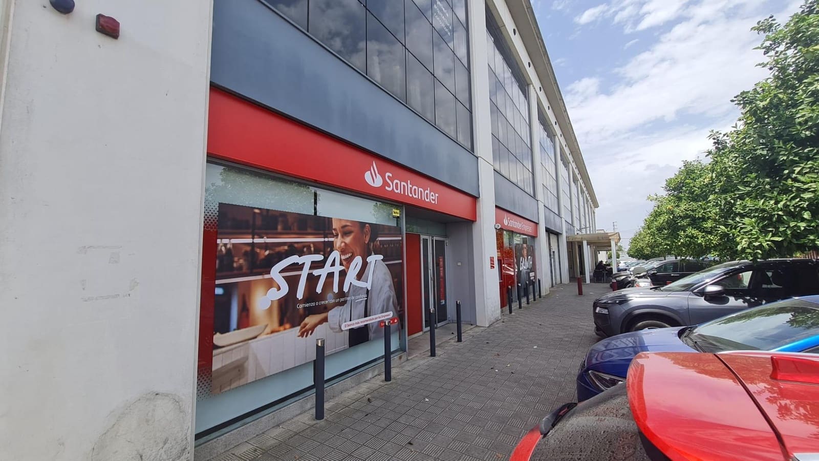 Commerciale in vendita in Dos Hermanas - 78.000 € (Rif: 9078059)