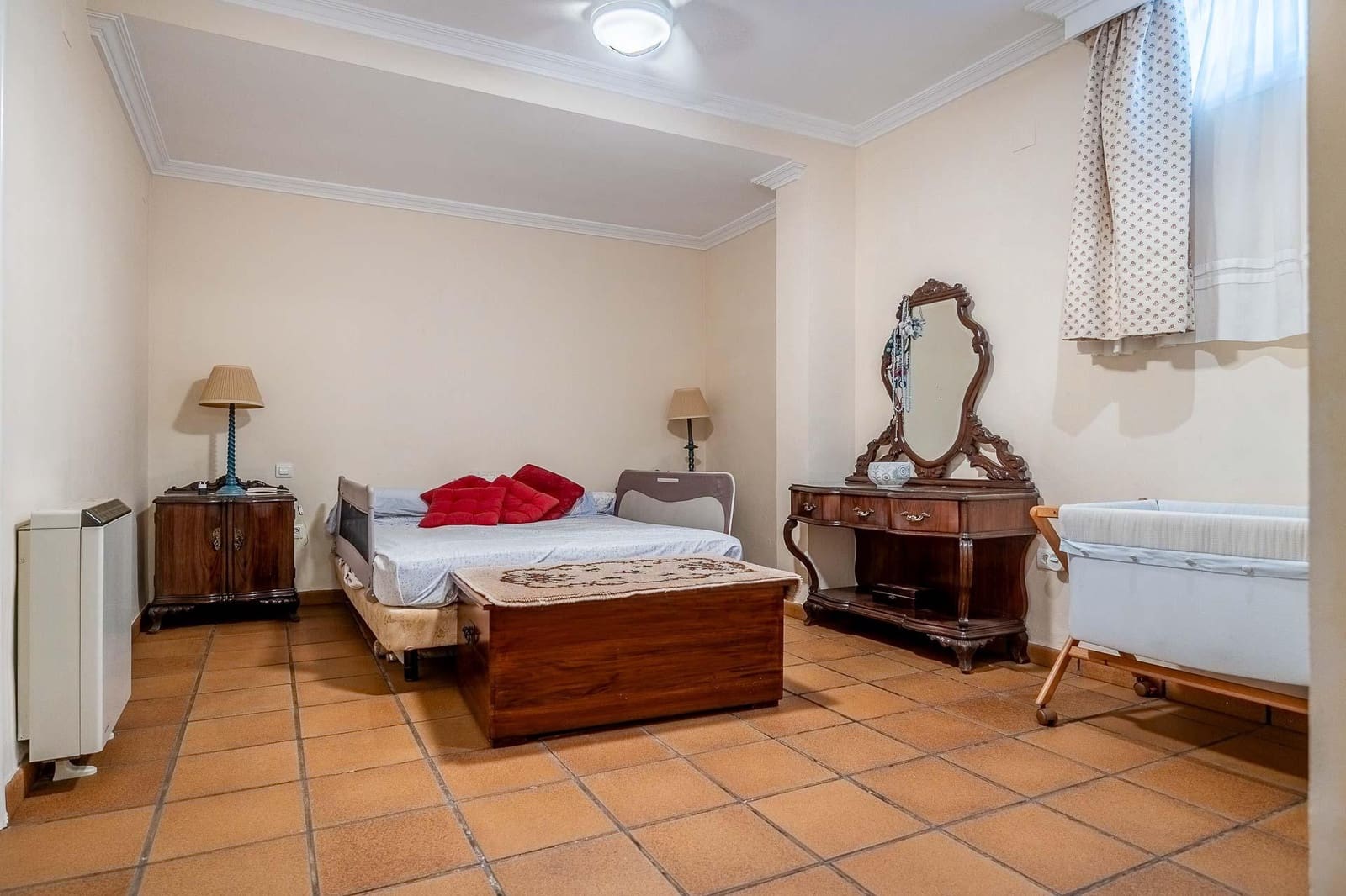 7 Zimmer Villa zu verkaufen in Bormujos mit Pool - 930.000 € (Ref: 9129844)