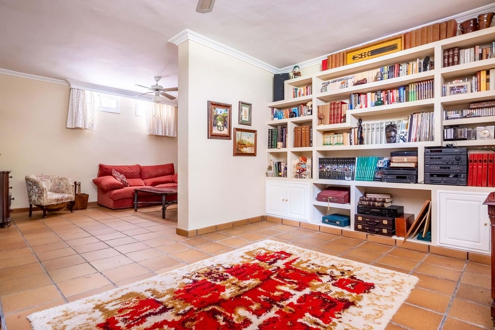 7 Zimmer Villa zu verkaufen in Bormujos mit Pool - 932.000 € (Ref: 9129844)