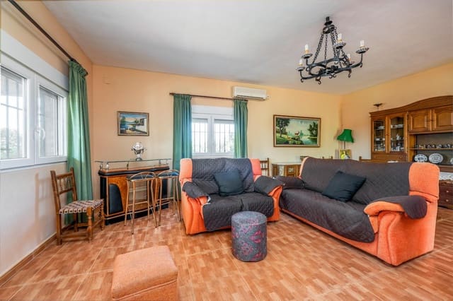 4 soverom Villa til salgs i Villanueva del Ariscal med svømmebasseng - € 375 000 (Ref: 9132520)