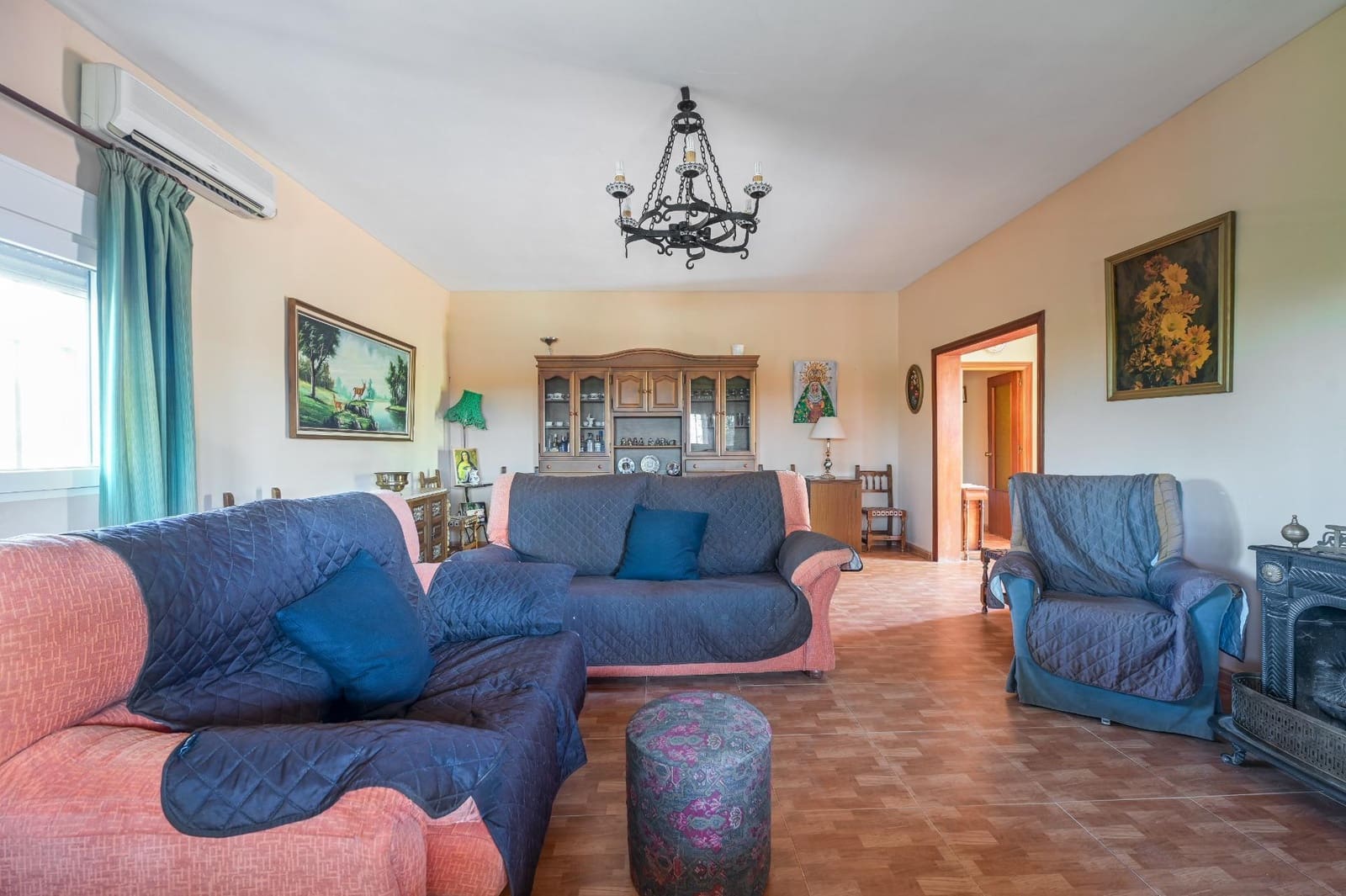 4 sovrum Villa till salu i Villanueva del Ariscal med pool - 375 000 € (Ref: 9132520)