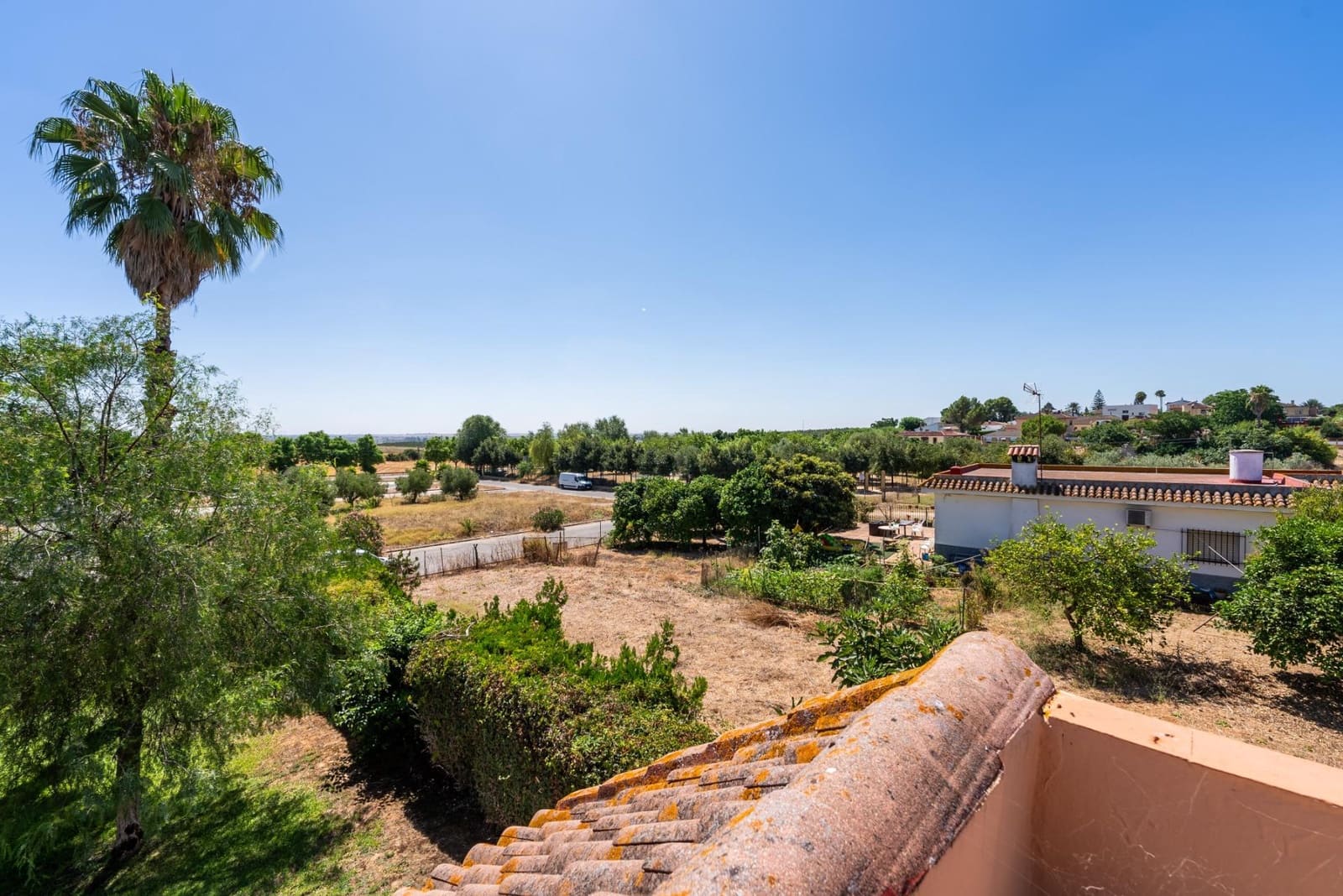 3 soveværelse Villa til salg i Palomares del Rio med swimmingpool garage - € 399.999 (Ref: 9147294)