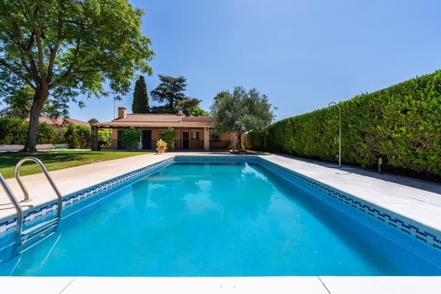 3 sypialnia Willa na sprzedaż w Palomares del Río z basenem garażem - 399 999 € (Ref: 9147294)