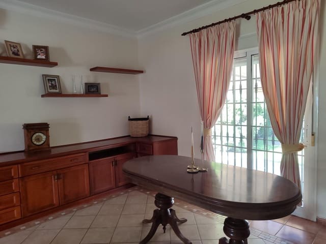 3 Zimmer Villa zu verkaufen in Palomares del Río mit Pool Garage - 399.999 € (Ref: 9147294)