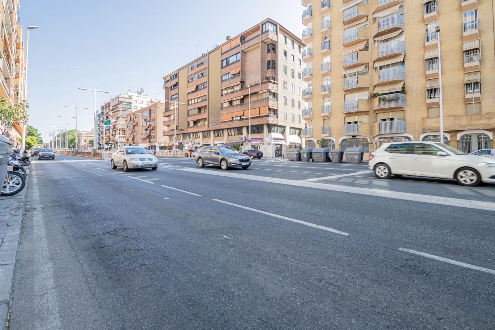 7 bedroom Flat for sale in Seville city - € 310,000 (Ref: 9162371)