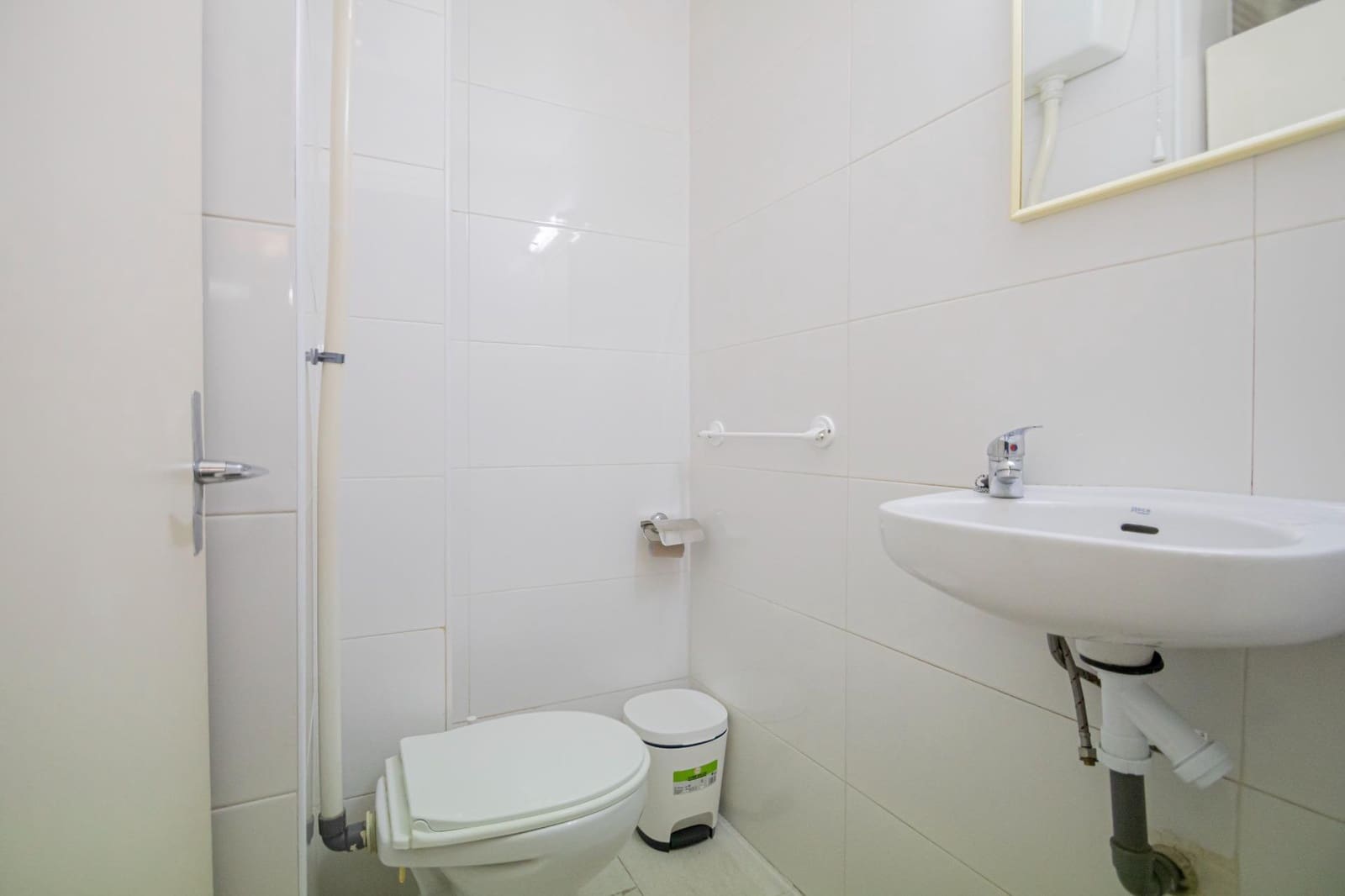 7 slaapkamer Flat te koop in Sevilla stad - € 310.000 (Ref: 9162371)