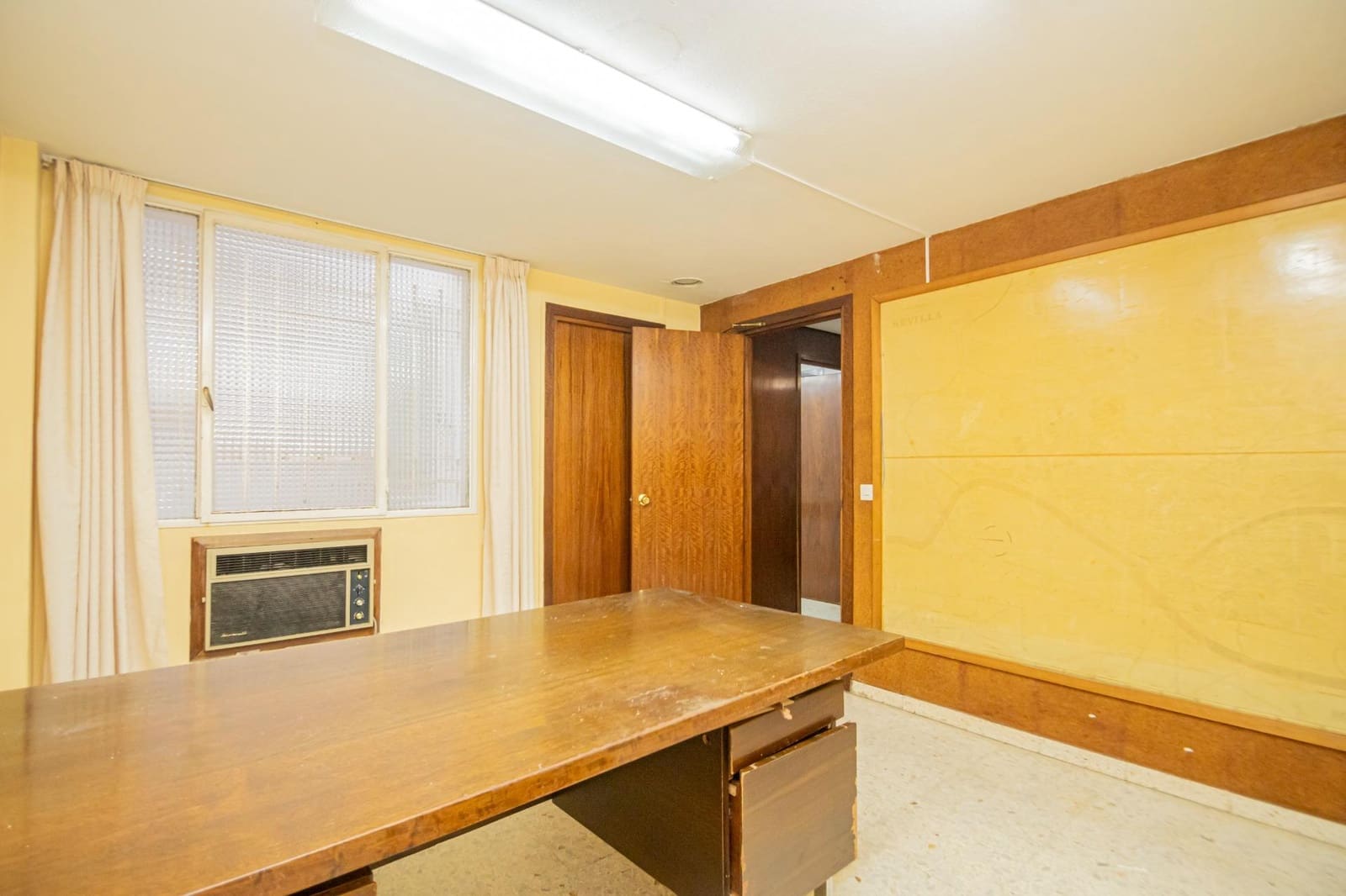 7 slaapkamer Flat te koop in Sevilla stad - € 310.000 (Ref: 9162371)