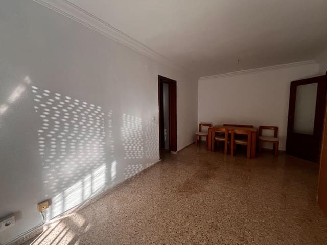 3 soverom Leilighet til salgs i Parque Alcosa, Sevilla by - € 150 000 (Ref: 9174598)