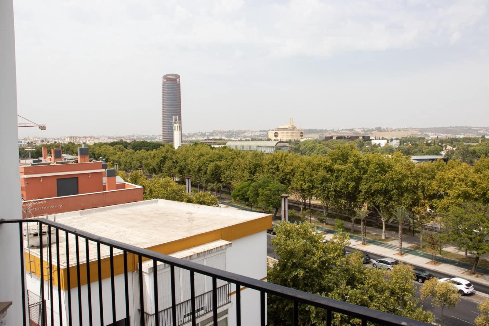 2 bedroom Flat for sale in Seville city - € 370,000 (Ref: 9185533)