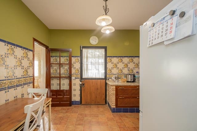 5 chambre Villa/Maison à vendre à Carmona avec piscine - 338 999 € (Ref: 9193903)