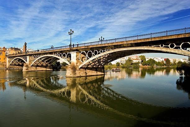 4 bedroom Terraced Villa for sale in Seville city - € 985,000 (Ref: 9197985)
