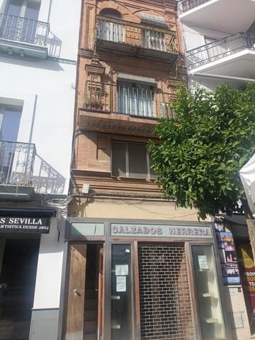 4 slaapkamer Rijtjeshuis te koop in Sevilla stad - € 985.000 (Ref: 9197985)