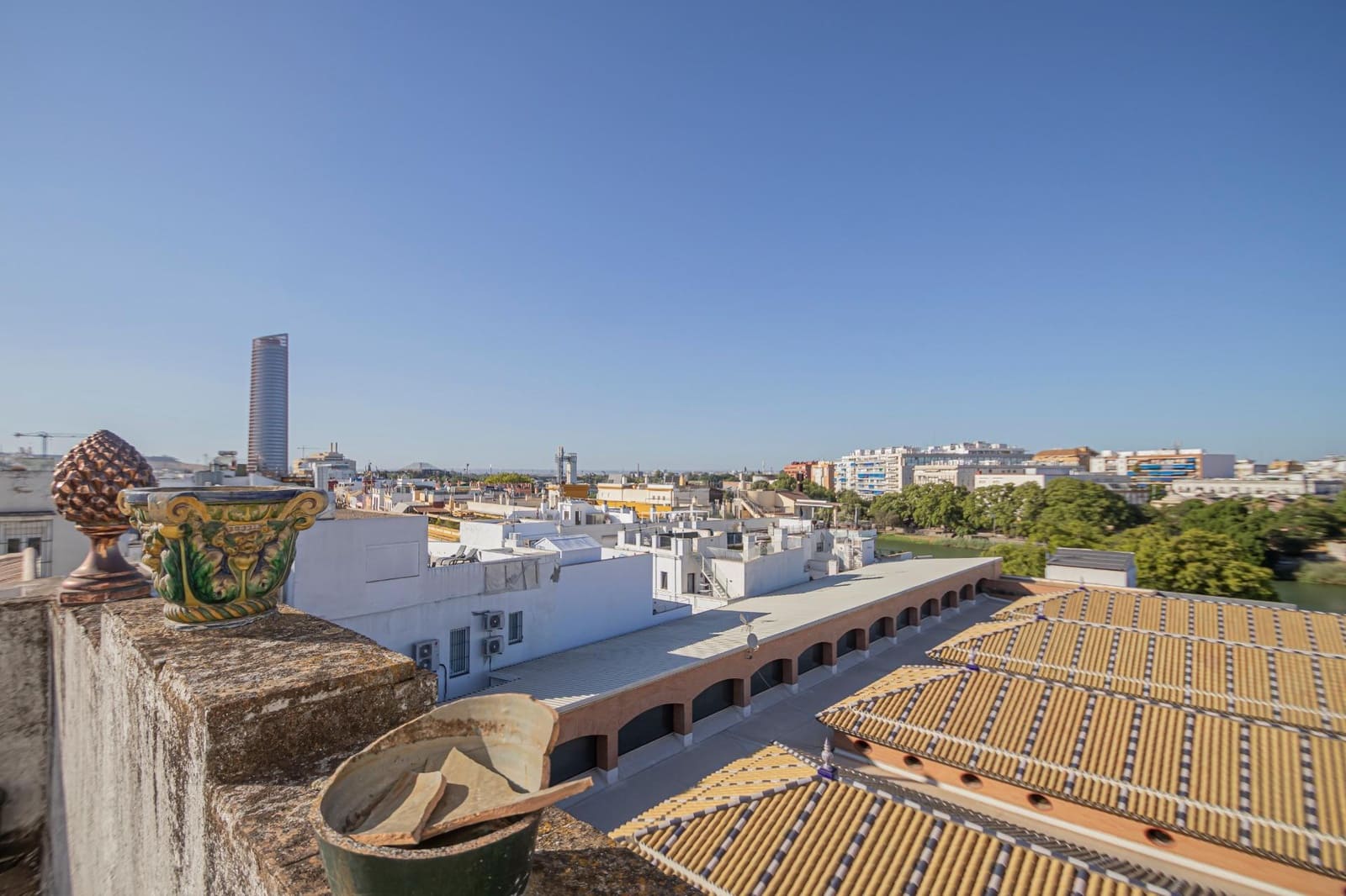 4 bedroom Terraced Villa for sale in Seville city - € 985,000 (Ref: 9197985)