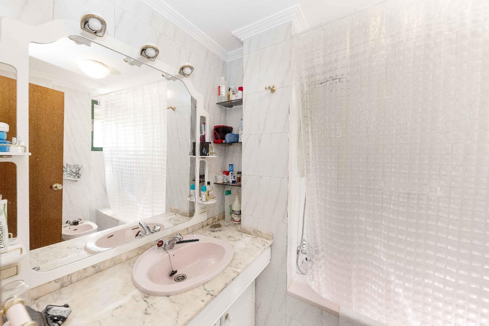 4 camera da letto Appartamento in vendita in Siviglia citta - 350.000 € (Rif: 9220097)