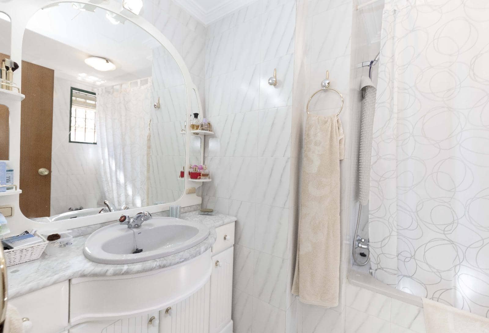 4 chambre Appartement à vendre à Seville ville - 350 000 € (Ref: 9220097)