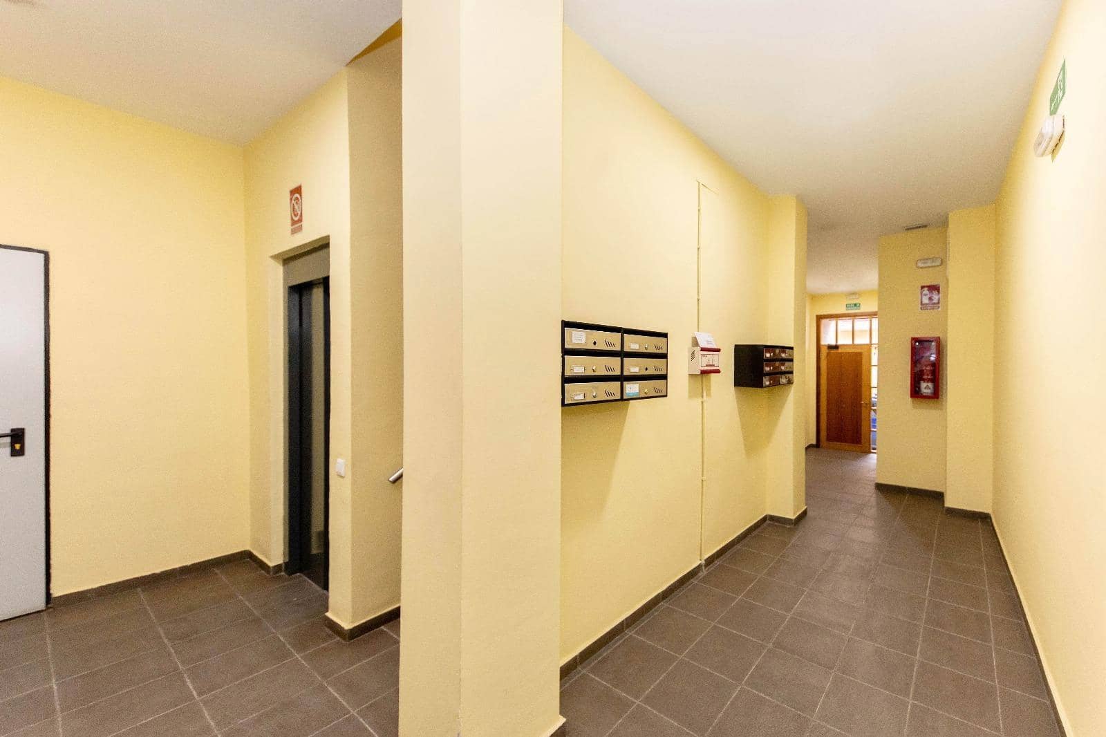 Apartamento de 3 habitaciones en Brenes en venta - 146.000 € (Ref: 9228665)