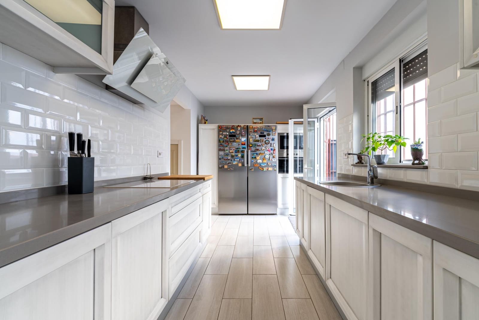 4 sovrum Radhus till salu i Dos Hermanas med pool - 315 000 € (Ref: 9255384)