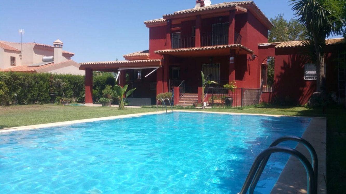 6 sovrum Villa till salu i Mairena del Aljarafe med pool - 495 000 € (Ref: 9262713)