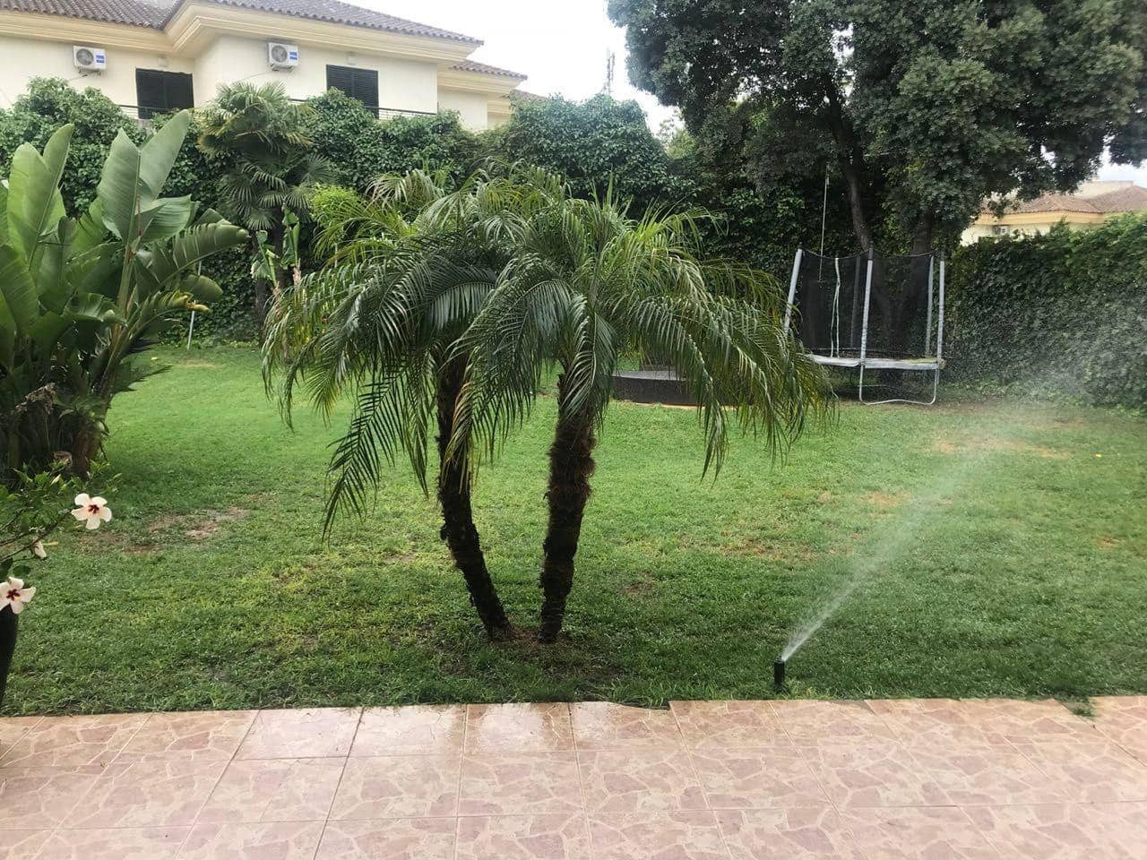 6 sovrum Villa till salu i Mairena del Aljarafe med pool - 495 000 € (Ref: 9262713)