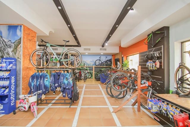 Komercyjne na sprzedaż w Bormujos - 152 000 € (Ref: 9269854)