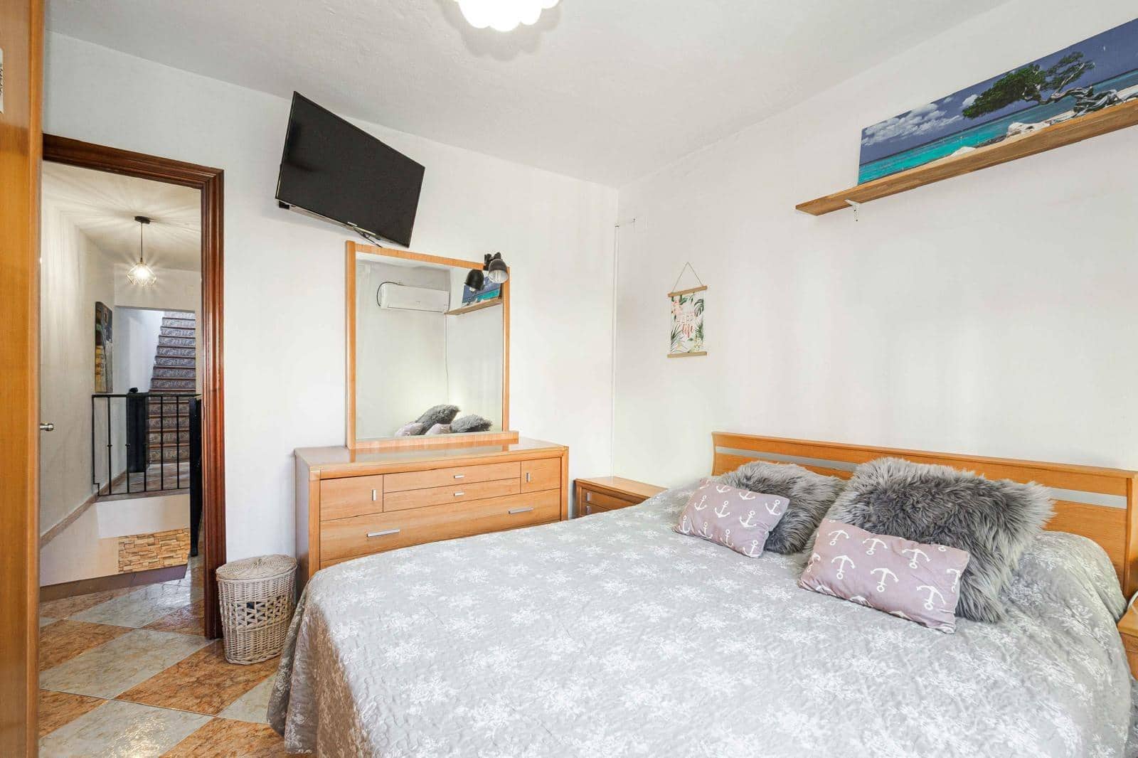 2 chambre Villa/Maison Mitoyenne à vendre à Seville ville - 170 000 € (Ref: 9296982)