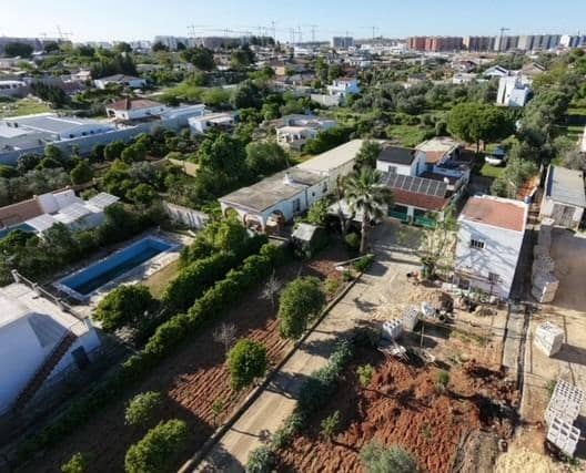 Bauplatz zu verkaufen in Dos Hermanas - 99.900 € (Ref: 9344893)